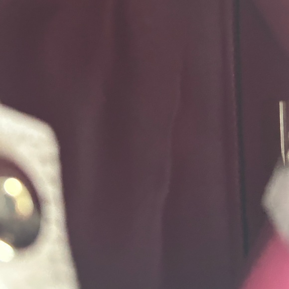 Kate Spade leather shoulder purse. - Picture 11 of 16